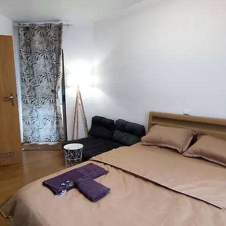 View Luxury Palace * Bucharest